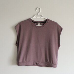 FWD Women's Sz‎ M Purple Sleeveless Boxy Activewear Cropped Stretch Tank Top